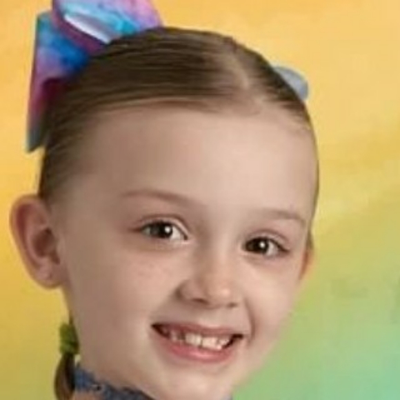 Meet your Posher, Kristin - Picture 8 of 9